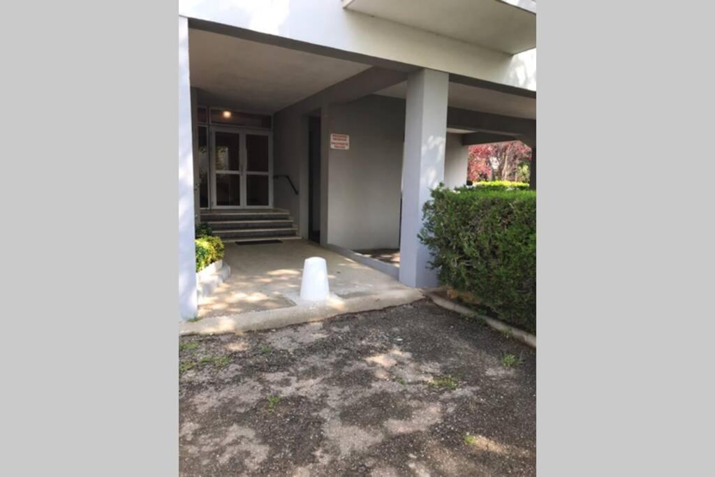 Bel Appartement Avec Vue Et Parking Prive 베지에 외부 사진